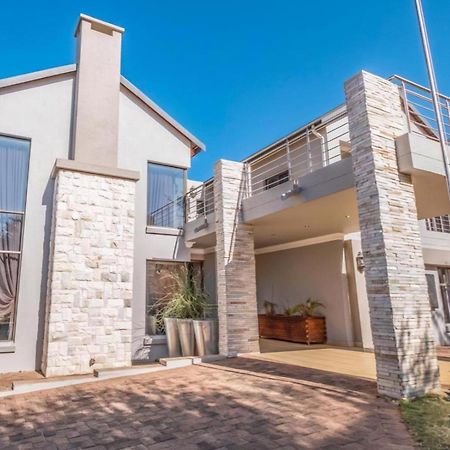 Fairview Manor Hotel Modimolle Bagian luar foto